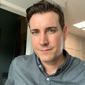 Meet your Posher, Adam